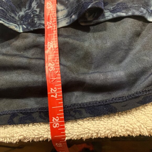 Dressbarn Women’s Top Blue Velvet Tie-Dye Burnout Sleeveless 1XL Beaded Neckline - Picture 12 of 13